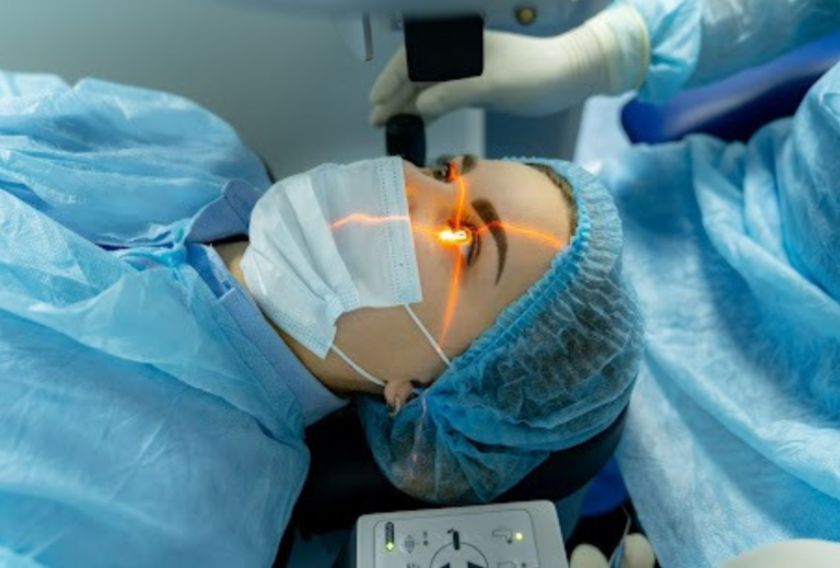 Laser Cataract Surgery in Nanded | Motewar Netralaya